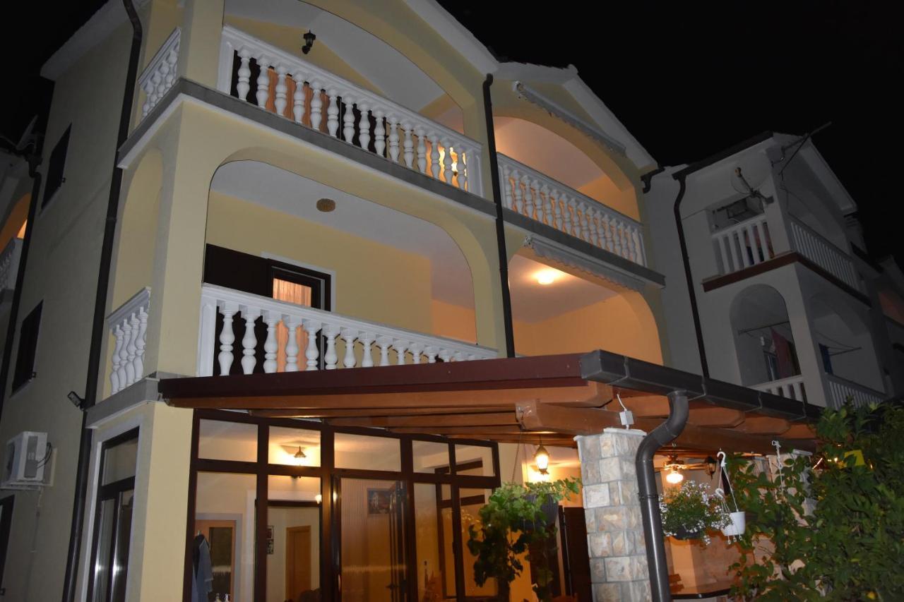 טרוגיר Apartments Villa Macola מראה חיצוני תמונה